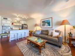 Crystal Cove B19