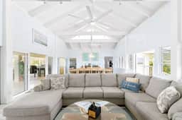 Isla Vista Estate - 5BR