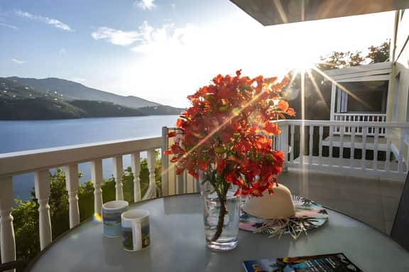 Z - Serenity Breeze Apt. - Image 2