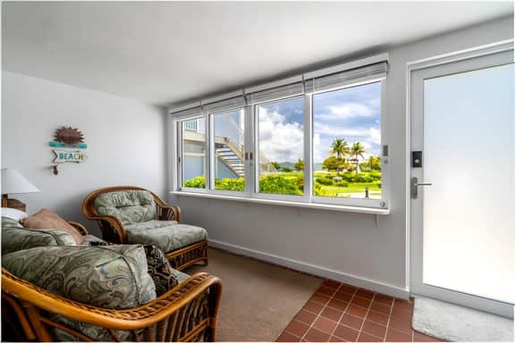 Crystal Cove B19