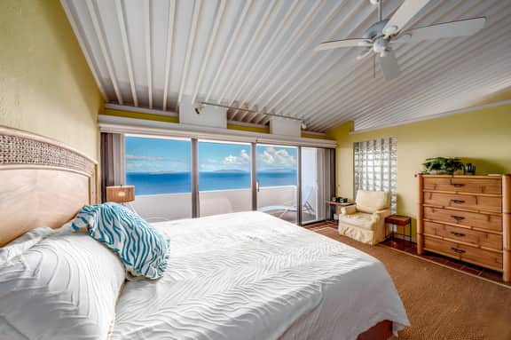 Ocean Breeze Retreat (17 Upper)