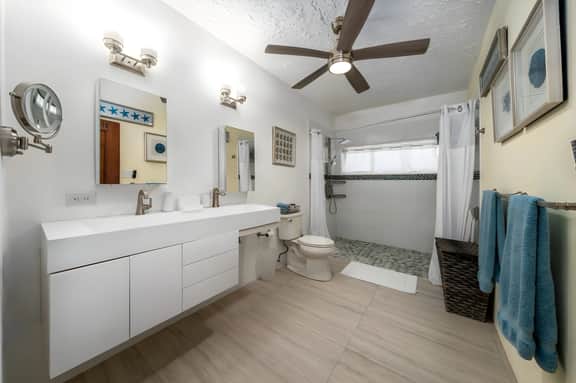 Skyline Sunshine 3BR