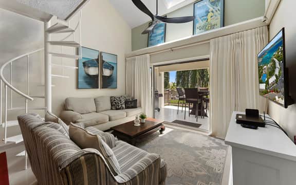 Bay La Vie (Anch 207)