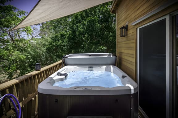 Treehouse in Paradise - Image 1
